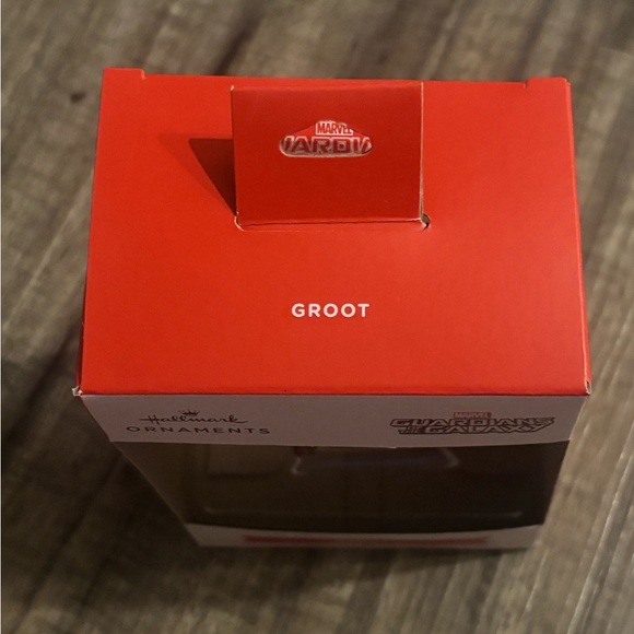 Disney Guardians of the Galaxy Groot Hallmark Christmas Tree Ornament New in Box - Picture 3 of 4